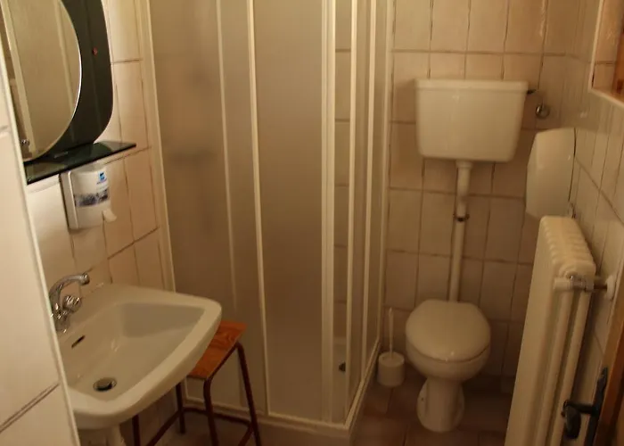 Rifugio Ca Runcasch Gasthof Lanzada